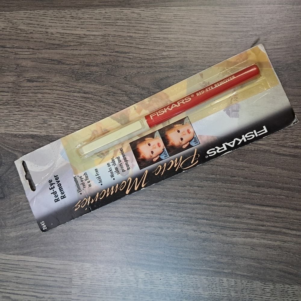 Fiskars Red Eye Correcting Pen New Old Stock